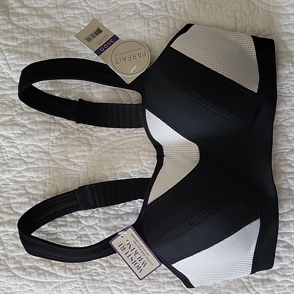 Parfait Women's Dynamic P5541 Full Bust Bounce Control Sports Bra- Size …